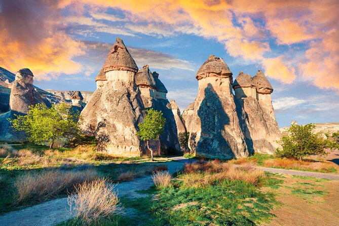 Private Cappadocia Artisan Tour with Luxury Van - A balloon morning followed by Cappadocia by private van