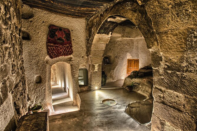 Private Cappadocia Artisan Tour with Luxury Van - Göreme village, the useful center of your day