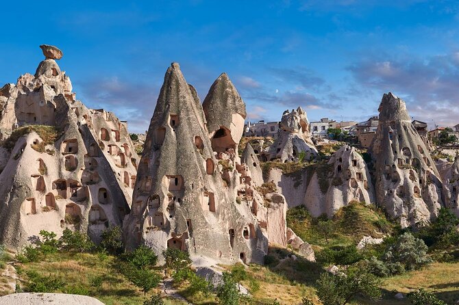 Private Cappadocia Artisan Tour with Luxury Van - Pigeon Valley and the old pigeon houses