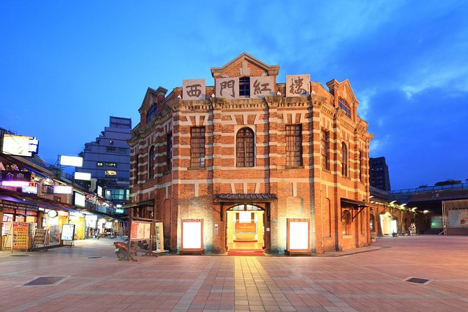 Private Car: 8 Hour Highly Customized Taipei City Exploration! - Food, markets, and useful local help