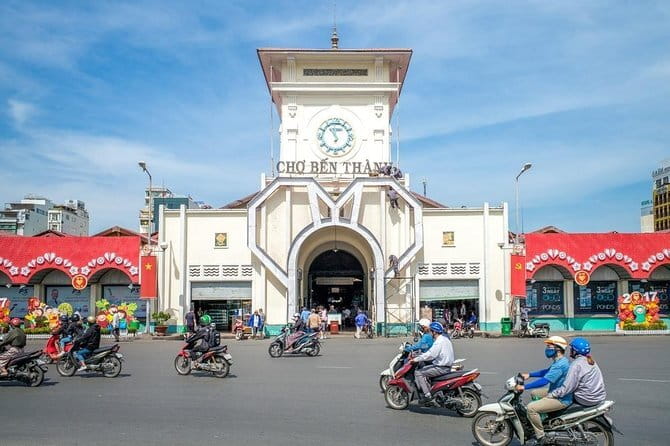 Private Car Between Ho Chi Minh Saigon Airport and Vung Tau - Communication and service style