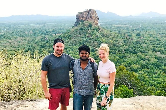 Private Car & Driver for 07 Days Tour In Sri Lanka - Day 5: Ella viewpoints, the Nine Arches Bridge, and Ravana Falls
