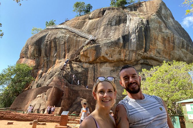 Private Car & Driver for 07 Days Tour In Sri Lanka - The driver can make or break this fast route