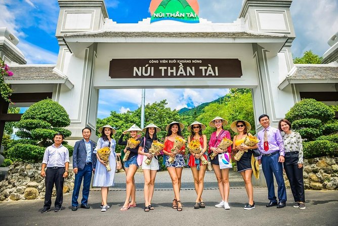 Private car from Da Nang to HOT SPRINGS PARK ( Round Trip ) - Why a private ride makes sense for Hot Springs Park