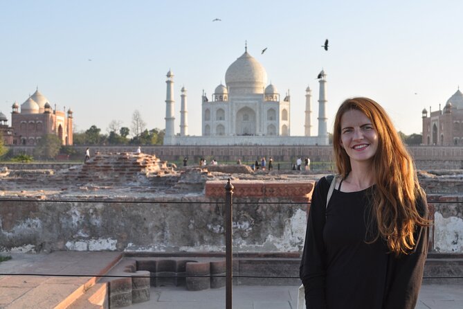 Private Car from Delhi to Taj Mahal with Driver and Local Guide - Key points to know before booking