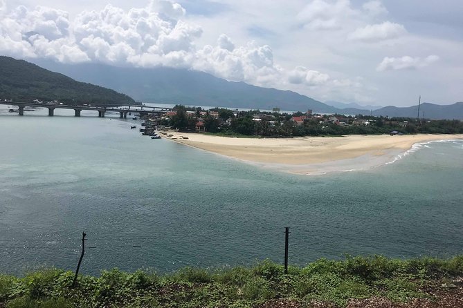 Private Car from Hue To Hoi an with English Speaking Driver - Hai Van Pass is the photo stop to protect