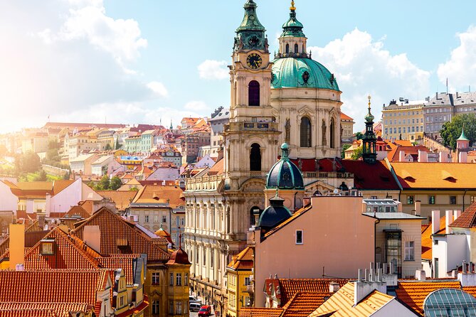 Private Car from Munich to Prague: Transfer with 2h Sightseeing - What You Pay for at $324.06 Per Person