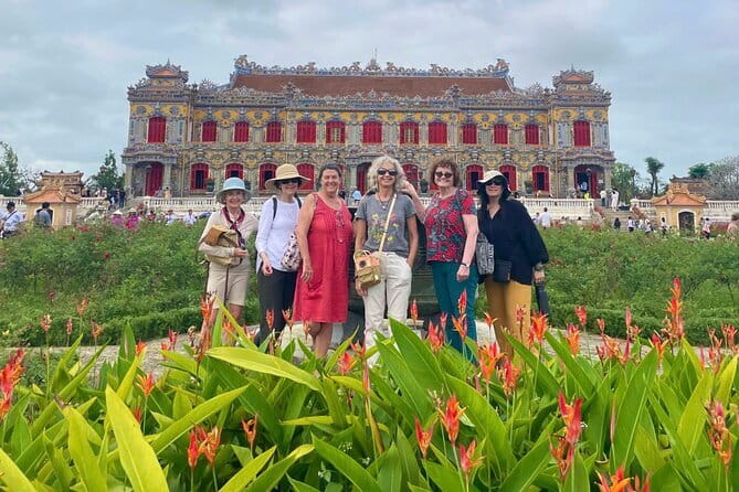 Private Car Rental from Hoi An to Hue - What the driver adds to the day