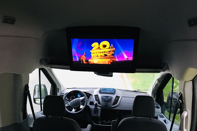Private Car Service from Aspen or Snowmass to Denver Int'l Airport (DEN) - Child Seats and Family Planning