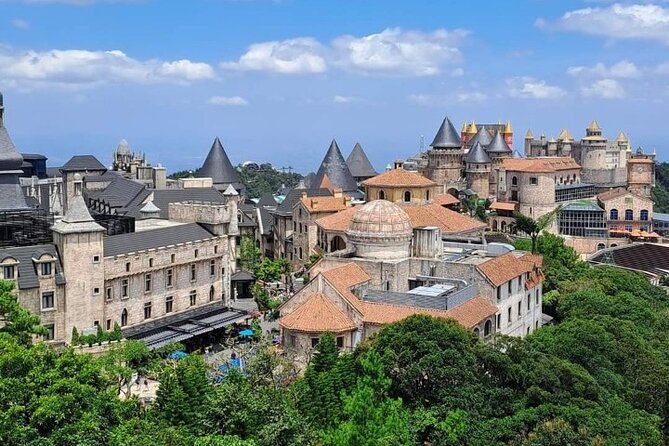 Private Car To Golden Bridge and Back from Hoi An/Da Nang - Exploring Ba Na Hills on your own