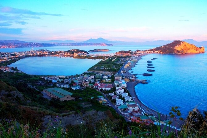 Private car tour among the treasures of the Phlegraean Fields of Naples. - What the private car adds