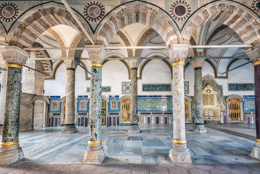 Private Car Tour of Istanbul Old City and Top 7 Attractions - Hagia Sophia and the Sultanahmet Core