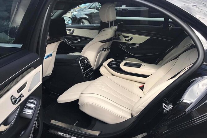 Private Car Transfer from Heathrow Airport to Southampton City - Waiting time and airport delays