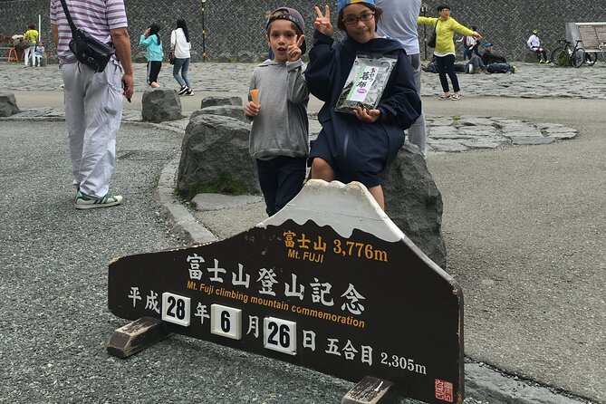 Private Car transfer from Narita airport to Tokyo - Who will get the most from this transfer