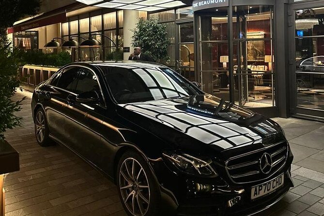 Private Chauffeur-London Heathrow from/to Southampton Cruise Port - Arriving at Heathrow with a driver already watching your flight