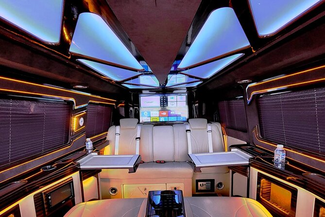 Private Chauffeur Service in Istanbul for 8 Hours - Çamlıca Mosque and modern Istanbul