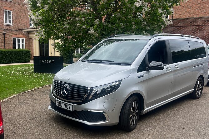 Private Chauffeured Tour to Hever Castle from London - The London pickup and Mercedes Class V ride