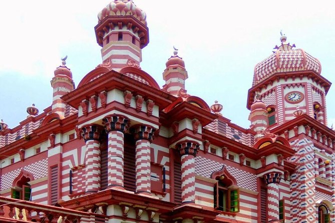 Private Colombo City Tour by Sri Lanka Private Drivers - A useful five-hour introduction to Colombo