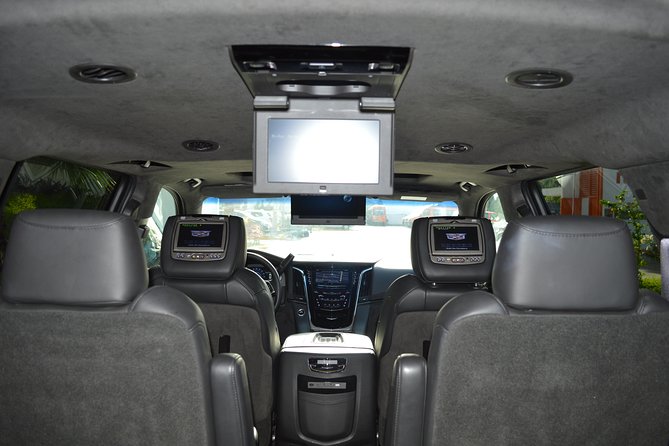 Private Departure Luxury Transfer Hotels to: San Jose International Airport (1 - 5) - Why private service can be worth the cost