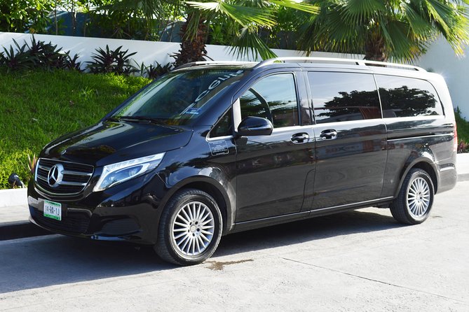 Private Departure Luxury Transfer Hotels to: San Jose International Airport (1 - 5) - What the airport transfer feels like