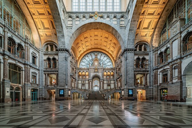 Private Departure Transfer from Antwerp to Brussels By luxury car - Airport pickup details and the 45 minute wait