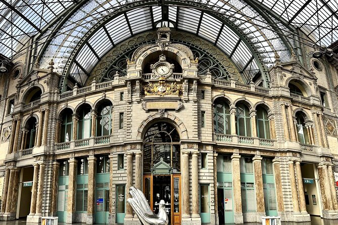 Private Departure Transfer from Antwerp to Brussels By luxury car - Accessibility, children, and service animals