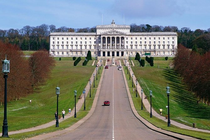 Private Driver Guided Day Tour of Belfast - Stormont and the peace process