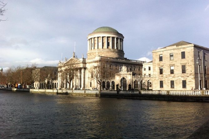 Private Driver Guided Tour of Dublin - Saint Patrick’s Cathedral and the story of Jonathan Swift