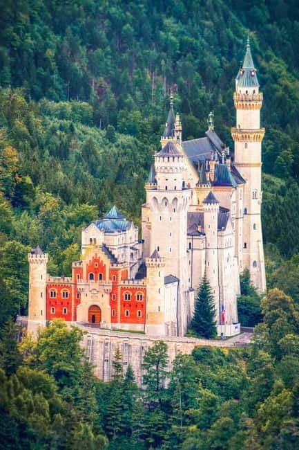 Private driver: Munich to Neuschwanstein Castle - Key points at a glance