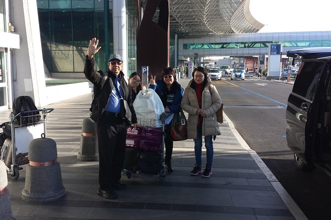Private Fiumicino Airport Transfer to Rome: Luxury Chauffeur Van - The service quality is not perfectly consistent