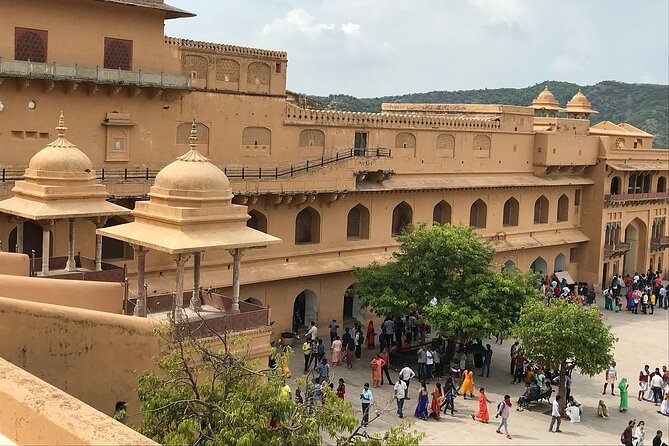 Private Full-Day Jaipur Sightseeing by Car - A useful first day in Jaipur