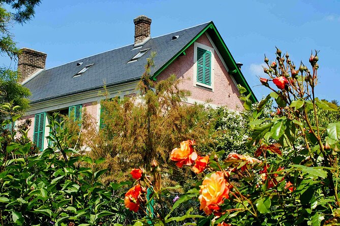 Private Giverny Monet’s House & Gardens Half-Day Tour from Paris - Returning to Paris by about 2:30 p.m.