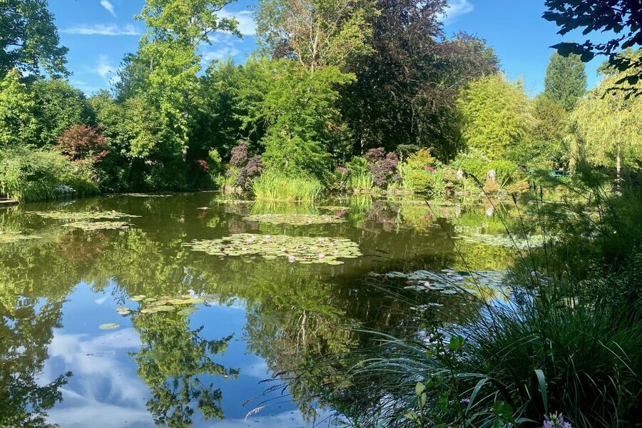 Private Giverny Monet’s House & Gardens Trip from Paris - What the high ratings tell you about the service