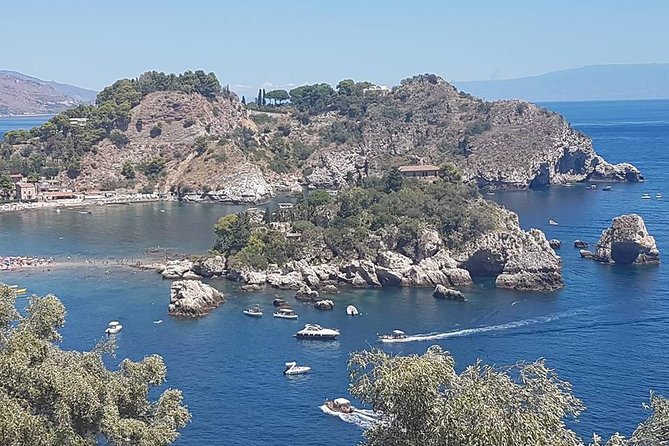 Private Godfather and Taormina Tour with Luxury Van - Forza d’Agrò and its three-film connection