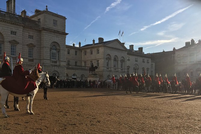 Private Guided and Chauffeured Tour of London - The Tower of London and Tower Bridge