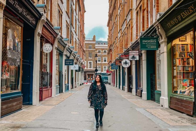Private Harry Potter in London with Chauffeur Tour - Borough Market, Harry’s bedroom, and the Leaky Cauldron