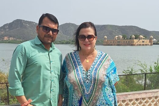 Private Jaipur Day Tour with Driver and Guide- All Inclusive - Jaigarh Fort and the Aravalli views