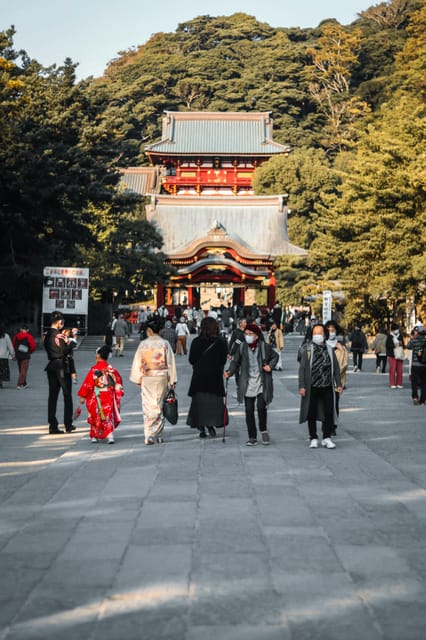 Private Kamakura & Yokohama Tour- English Speaking Chauffeur - Hōkoku-ji and its quiet bamboo garden