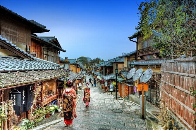 Private Kyoto Customizable Tour With Guide and Luxury vehicle - Kiyomizu-dera gives you Kyoto from a wooden stage