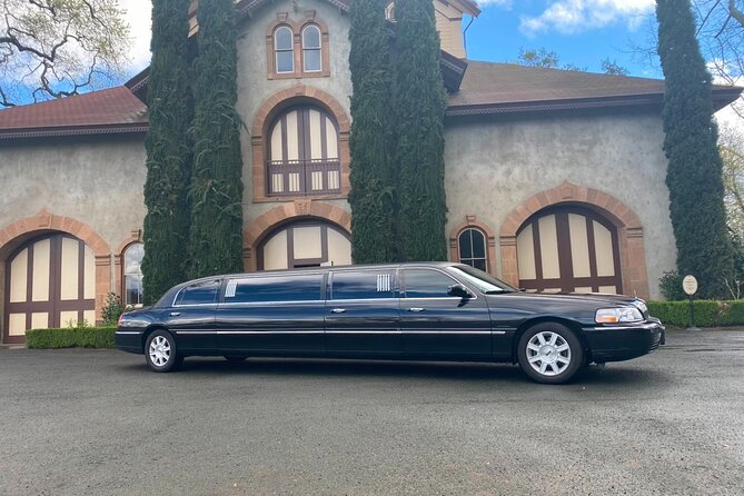 Private Limo Wine Tours in Sonoma and Napa Valley - A private ride through Napa, Sonoma, or San Francisco