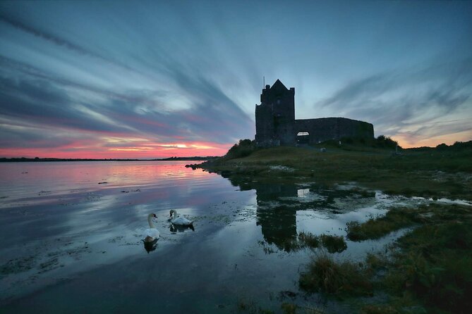Private Limousine hire Cliffs of Moher Day Tour - Starting in Galway with a private pickup