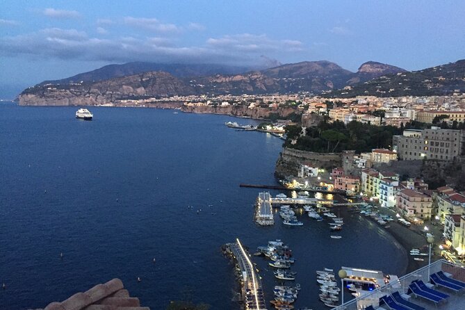 Private Limousine Transfer from Rome to Sorrento - Pickup at your hotel, airport, or port