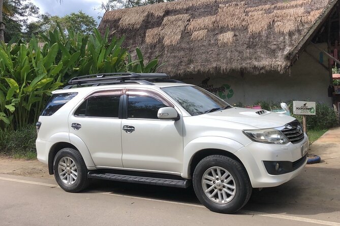 Private Luxury Car rental + English speaking driver: - Choosing between city sights and distant provinces