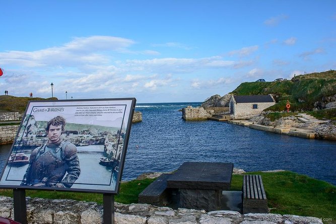 Private Luxury Mercedes Rope Bridge Giants Causeway Coastal Tour - A private start from Belfast