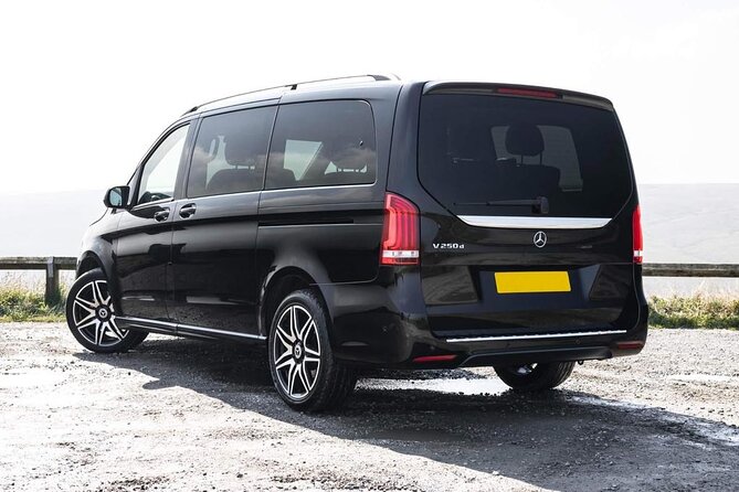 Private luxury transfer from Edinburgh Airport to Edinburgh - Baggage help and the final few steps