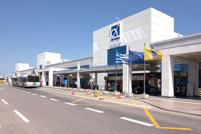 Private Luxury Transfer from Lavrio Port to Athens Airport - Booking details worth checking
