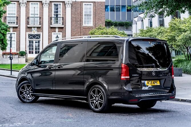 Private Luxury Van from Heathrow Airport LHR to Central London - Riding in a Mercedes V Class