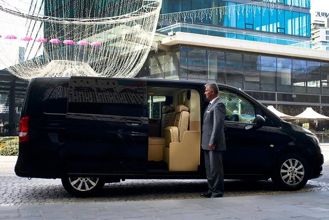 Private Mercedes Istanbul VIP Transfer from Airports and Hotels - Hotel pickup for a departing flight