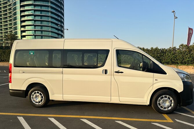 Private Mini Bus Rental With Driver In Dubai - The most useful ways to book it