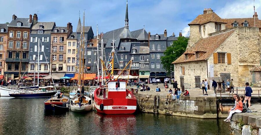 Private Mont Saint-Michel, Honfleur Trip by Mercedes - Honfleur’s old harbor from 10:00 to 11:00